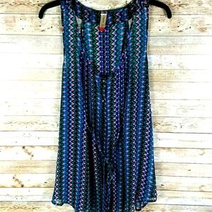 No Boundaries, Multi colored yoke neck top, 2XL